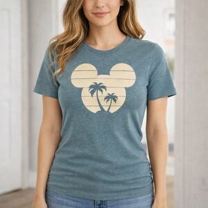 Disney Tropical Mickey Mouse Graphic T Shirt Blue Green Women’s Medium
